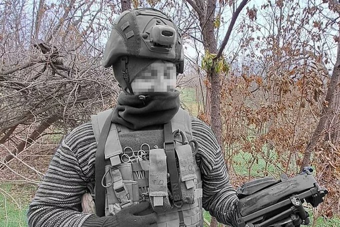 «Месяц»